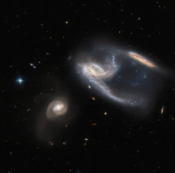 Hubble Spots Beautiful Trio of Galaxies Image_10486-NGC-7764A