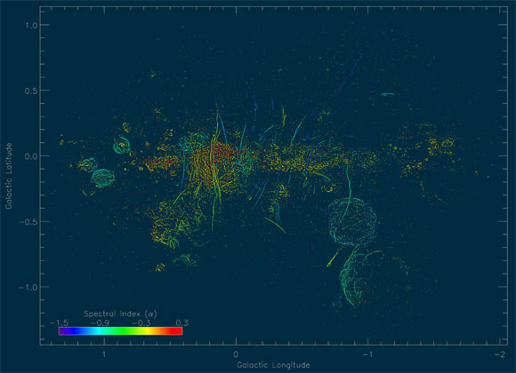 New MeerKAT Image Reveals Radio-Emitting Filaments in Milky Way’s Center Image_10519-Milky-Way-Center