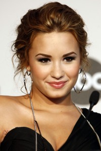 Samantha Hamilton {ID} Demi-lovato-thanks-fans