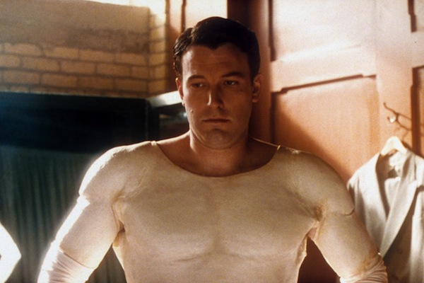 [CINEMA] Batman V. Superman: Dawn of Justice - Primeira imagem do Superman! - Página 19 Affleck-buff