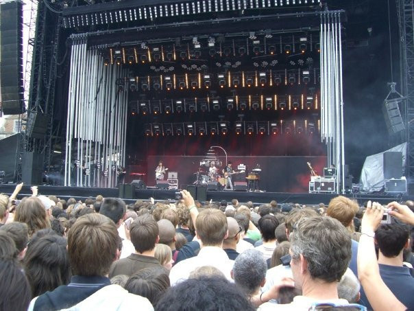 charrues - Charrues 2015, vos premiers pronostiques ? - Page 9 18319-main-square-festival-ete-arras-concerts-musique-juillet-2008-radiohead-sigur-ros-the-do-the-wombats-vampire-weekend