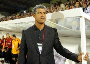 Rijkaard'dan mağlubiyetin yorumu! Rijkaard-858904