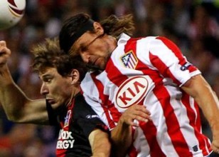 Vicente Calderon'da kazanan yok! Ujfalusi_atletico_madrid1-medium