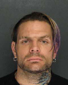 [Mundo] Jeff Hardy foi preso! (actualizado -16/09) Jeffrey_Nero_Hardy