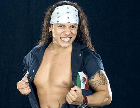 Juvi voit gros pour sa fédération et aimerait lutter à la TNA ou à la WWE ! Juventud_guerrera2