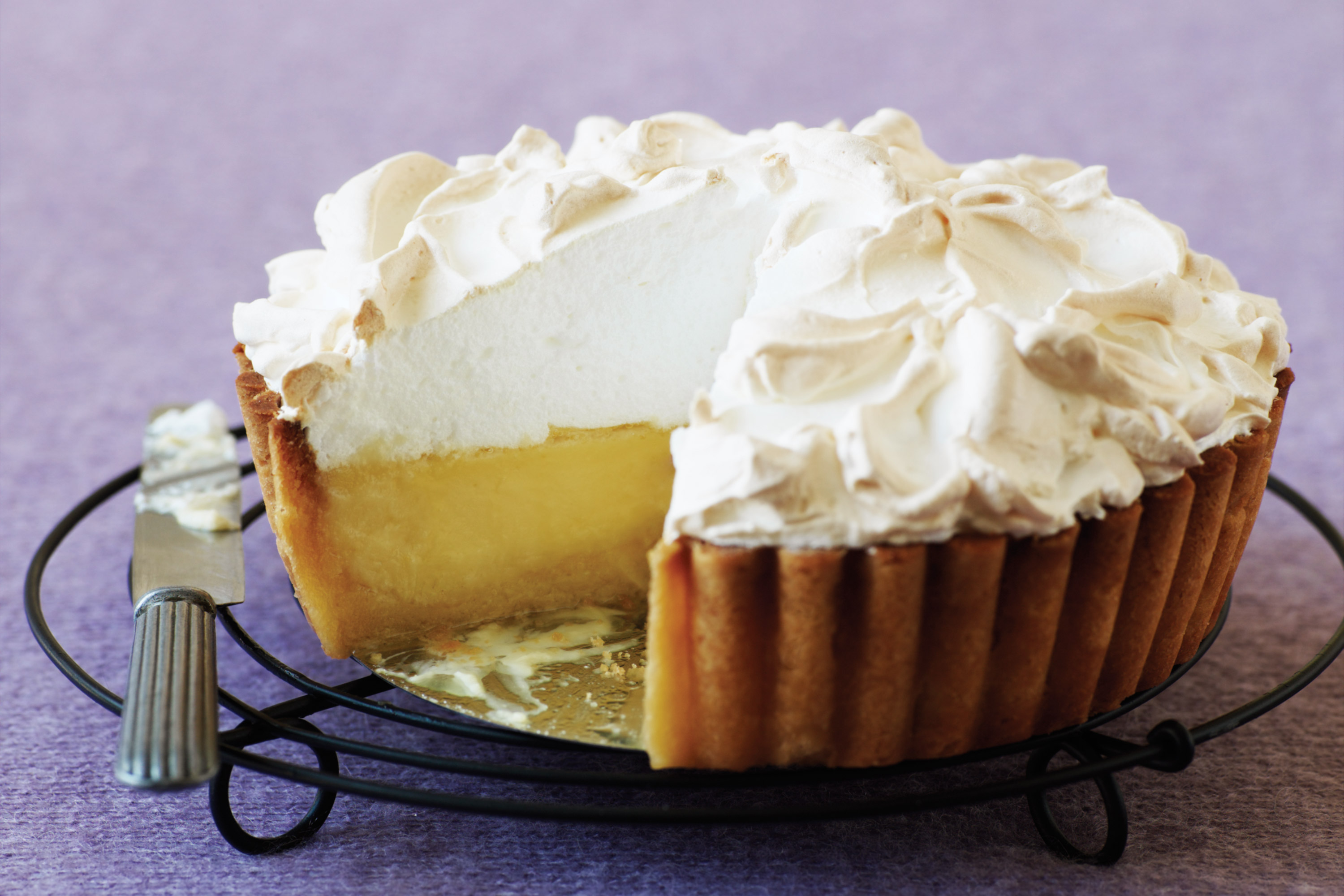 Lemon Meringue Pie - Aussie Favourite 1800