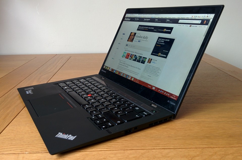 Lenovo Thinkpad X201 máy nhỏ gọn, giá siêu rẻ, ssd tốc độ chạy nhanh Lenovo-ThinkPad-X1-Carbon-lightweight-laptop-960x634