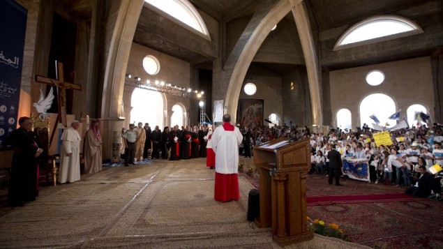 Le pape François invite Palestiniens et Israéliens au Vatican prier pour la paix 000_Nic6331262-e1400999407989-635x3571