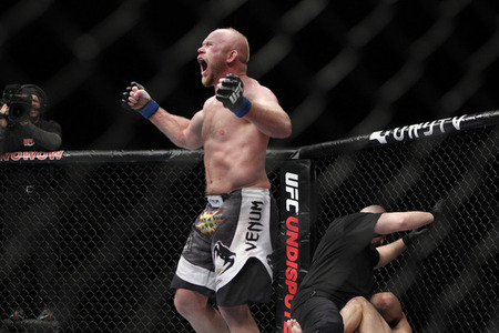 Michael Bisping Vs. Tim Boetsch UFC 148 EDIT: moved to UFC 149 067_Tim_Boetsch_vs_Yushin_Okami_gallery_post_large