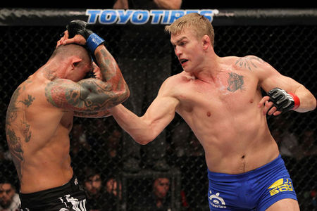 Dana White Confirms Next 205 Title Contender fighiting at UFC on FOX 4 Web-ufuel2_12_gustafsson_vs_silva_011_large