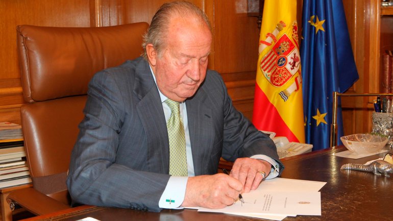 Abdicó el Rey Juan Carlos 0011090570