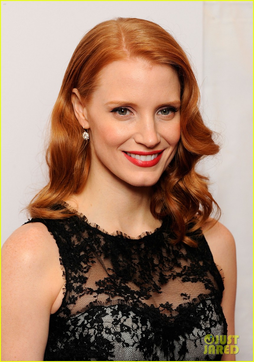 · Beautiful Actress 9 · - Página 26 Jessica-chastain-coriolanus-nyc-premiere-letterman-12