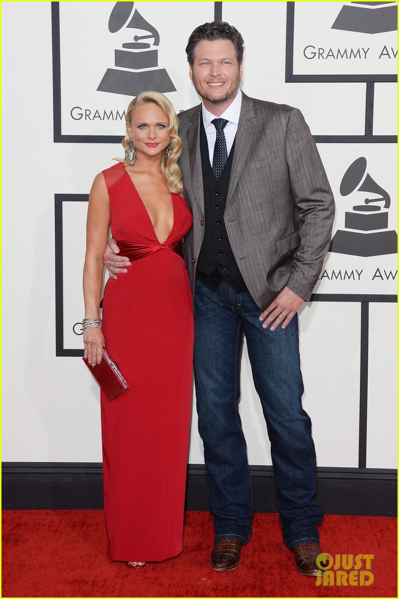 2014 Grammy Awards Miranda-lambert-blake-shelton-grammys-2014-red-carpet-04