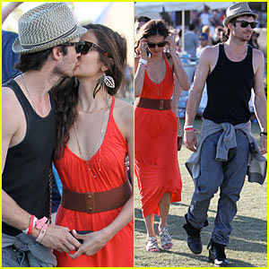 Fotos Comprometedoras Nina-dobrev-ian-somerhalder-kiss