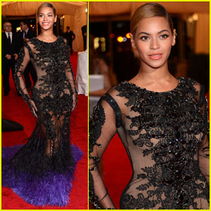 Beyoncé Knowles - Pagina 6 Beyonce-met-ball-2012