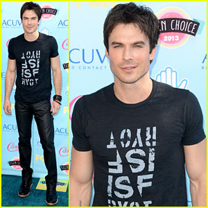 Con un gato en la cabeza. [Priv. Juvia L. Lockser] Ian-somerhalder-teen-choice-awards-2013-red-carpet