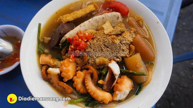 Quán ăn, ẩm thực: Quán Bún Riêu, Canh Bún Bạch Tuộc Quận 8 Undefined-bun-rieu-canh-bun-bach-tuoc-nguyen-thi-tan-2-e5be49c9636238926316391889