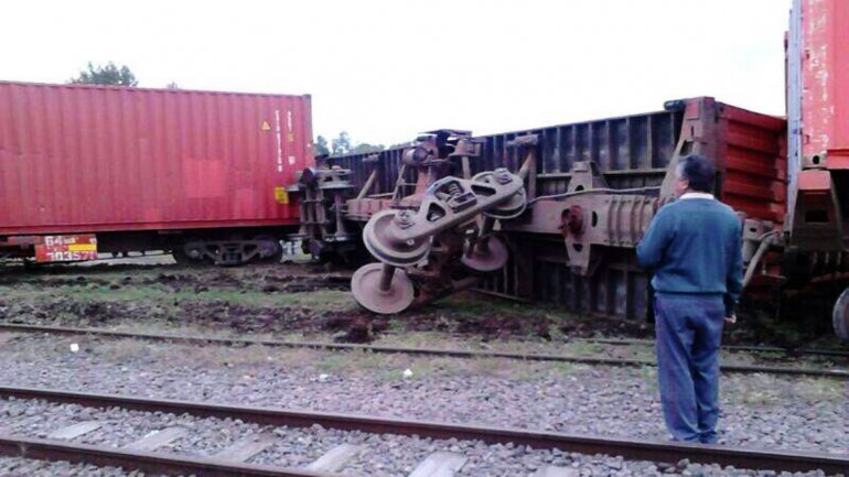 belgrano - Descarriló una formación del tren Belgrano Cargas en Pilar 0010854949