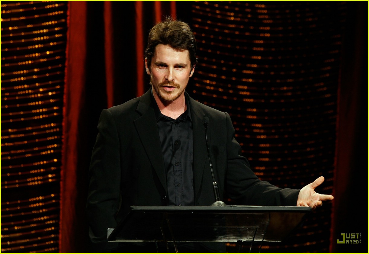 Let's Rock !  Christian-bale-costume-designer-guild-awards-05