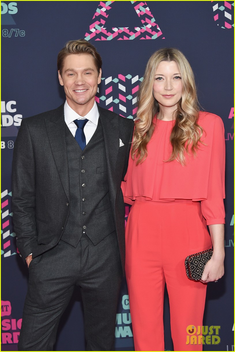 Chad Michael Murray Little-bigchad-michael-murray-sarah-roemer-2016-cmt-awards-02