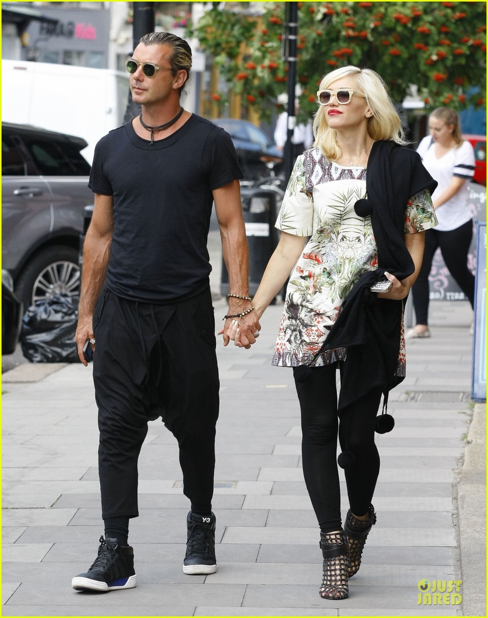 Gwen y Gavin en la calle/yate (Gwen "está embarazada") Gwen-stefani-gavin-rossdale-lunch-with-the-parents-32