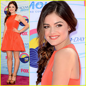 Lucy Hale aux Teen Choice Award 2012 Lucy-hale-teen-choice-awards-2012