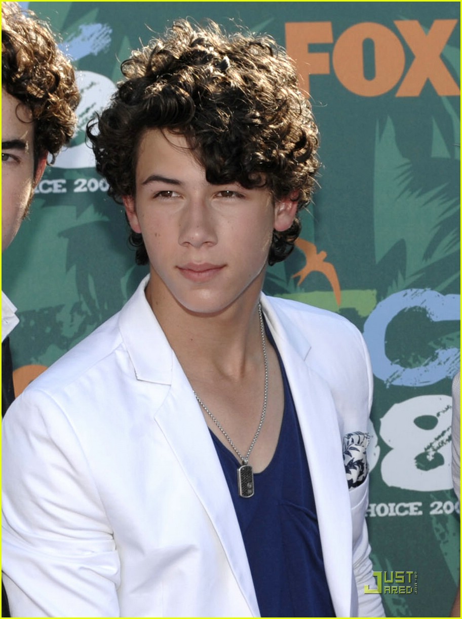 ♥ nick jonas  Jonas-brothers-teen-choice-awards-2008-03