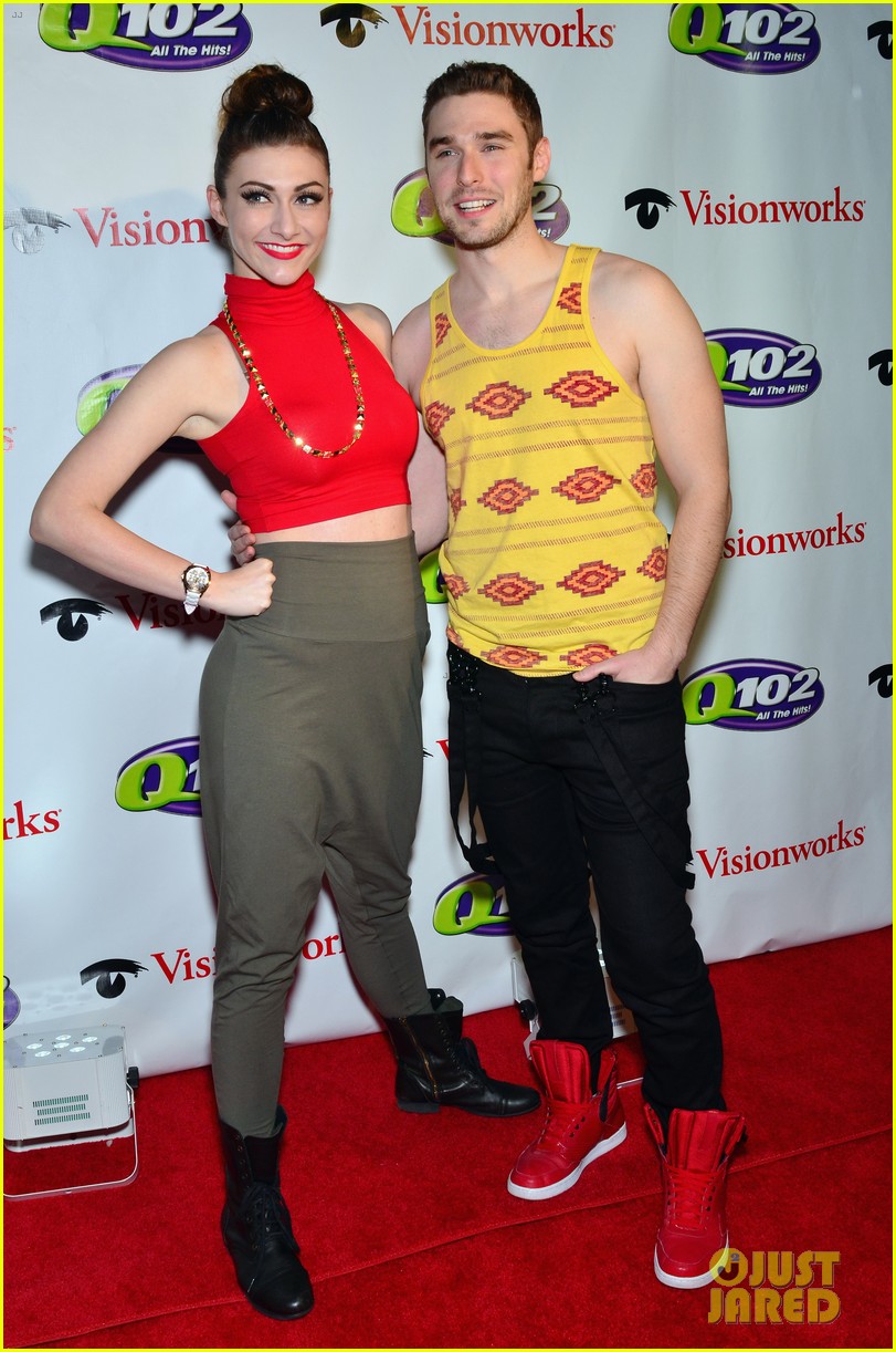 Karmin en el evento Gift of Life + Y100 Jingle Ball + Q102's Jingle Ball! Q102-jingle-ball-19