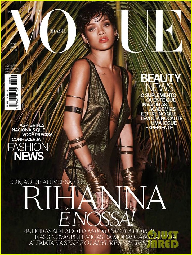 Rihanna es portada de VOGUE BRASIL MAGAZINE. Rihanna-wears-low-cut-high-slit-dress-for-vogue-brasil-01