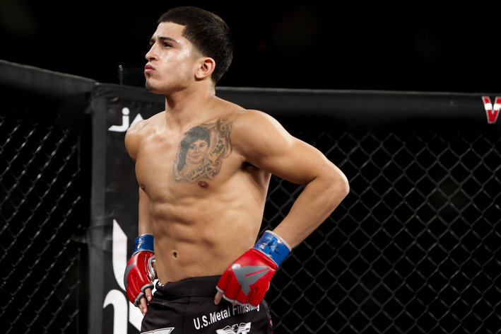 Unbeaten Sergio Pettis signs with UFC, debuts at UFC 167 Sergio1.0_standard_709.0