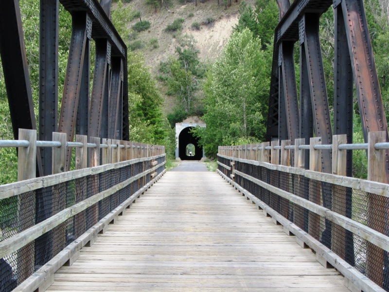 Come and Ride in Memory of Duncan MacKenzie Bridges%20to%20Tunnels