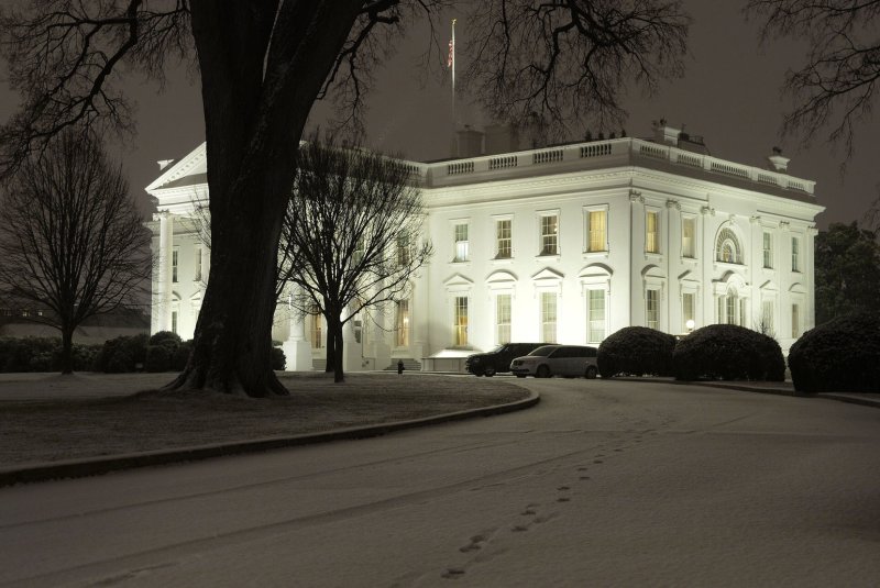 Virginia declares state of emergency ahead of snow, up to two feet expected Virginia-declares-state-of-emergency-ahead-of-snow-up-to-two-feet-expected