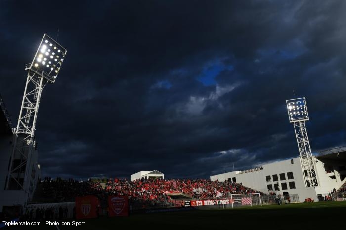 LE STADE DES COSTIERES ET LE PROJET DE NOUVEAU STADE  2019-06-26-stade-des-costieres-nimes