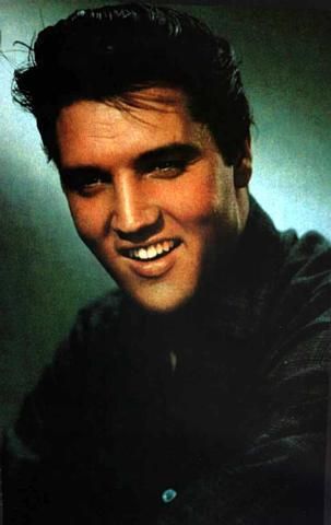 Elvis Presley (photos) 2yhpgaqz