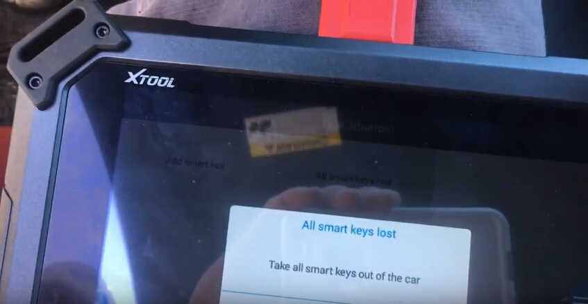 XTOOL X100 PAD2 All Key Lost Programming for Honda Civic 2015 Smart Key XTOOL-X100-PAD2-All-Key-Lost-Programming-for-Honda-Civic-2015-Smart-Key-5