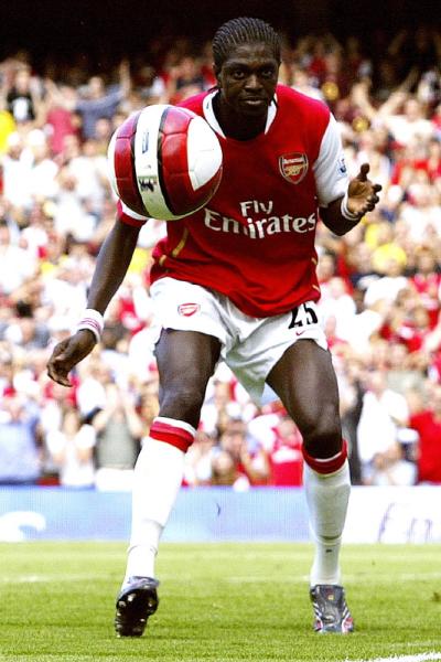 mag des gunners PRO_343360_EmmanuelAdebayor_ARS