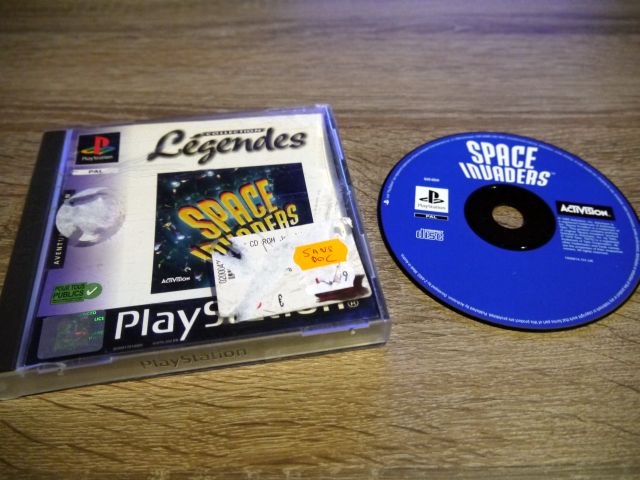 ARRIVAGE : Du jour ou de la veille ! - Page 7 PS1_SPACEINVADERS_BOITE_PAL