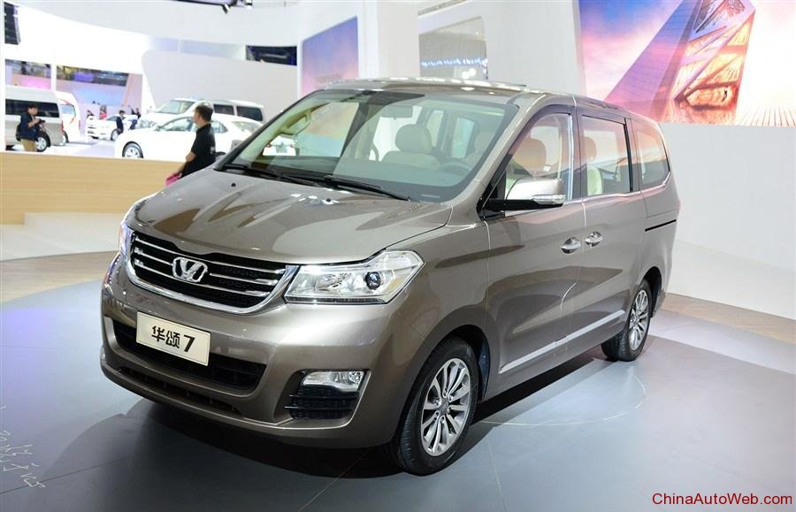 2015 - [Brilliance] Huasong 7 Brilliance-huasong-7-mpv-030