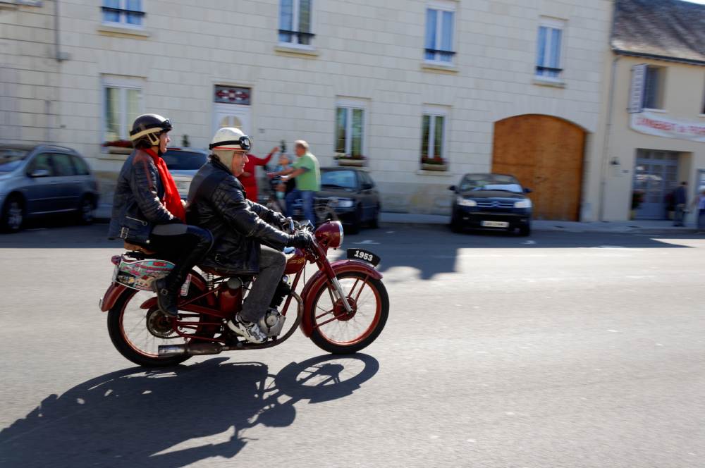 Thème de Novembre 2015 " Le rouge et le noir "(fin le 28/11) - Page 2 User_171_2015-09-20_12-16-40_bouchon_sur_la_10_163_DxO