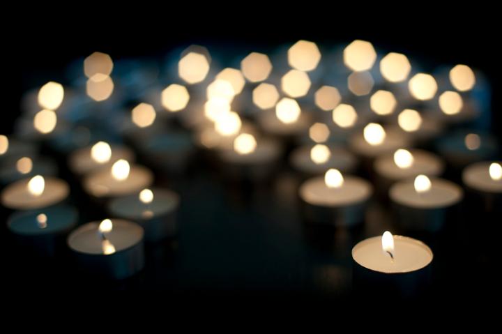 ‘Darling Leave a Light on for Me’ -  Festive Lantern Making with Claire Evans Christmas_lights