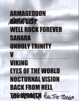 Blitzkrieg + Deer Blood (23/09) @ Le Gibus, Paris Medium-20140923-blitzkrieg-setlist1