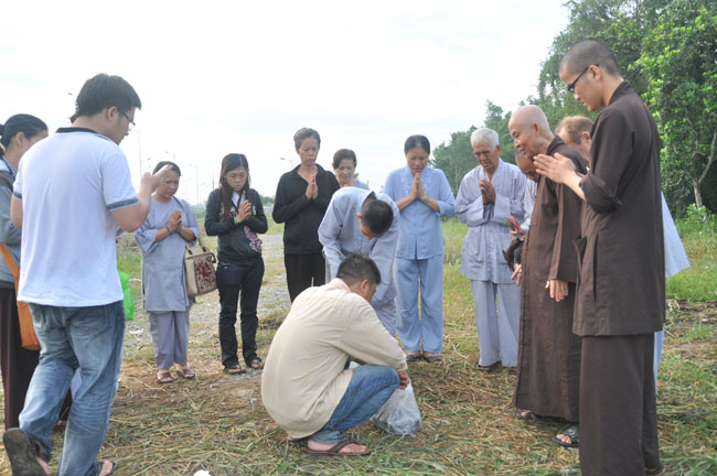 Phật tử phương Tây phóng sinh. 20