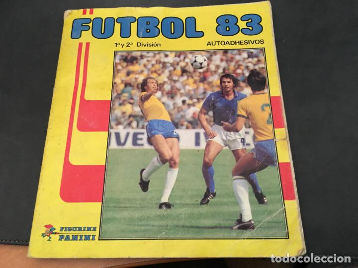 El topic de los albums de cromos de fútbol 64321351