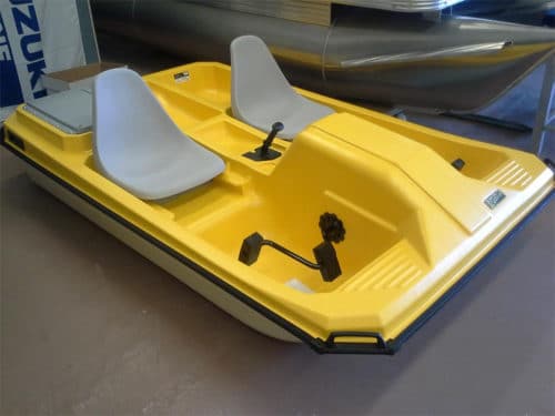 Le salon des cheftaines - Page 4 Pedalo-500x375