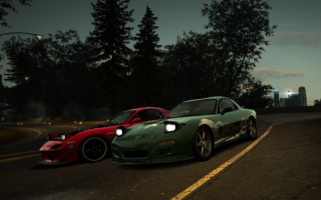 Durée limitée : RX-7 "Battle Machine" & RX-7 RZ "Drift King" Rx7_lto_1024x640