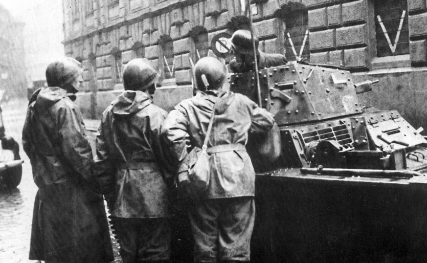 Le soulèvement et la libération de Prague, 5-12 mai 1945 P-19