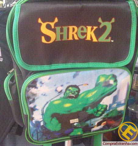 Como é sua mochila da escola/faculdade - Página 2 Mochila-shrek