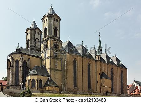 كنيسة القديس نيقولاوس زنويمو التشيك Can-stock-photo_csp12133483