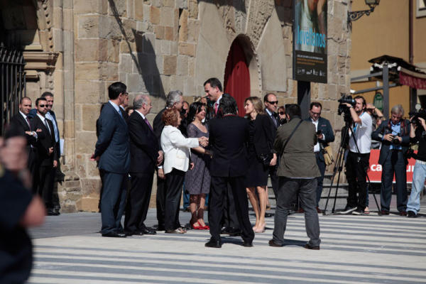 AGENDA DE LOS PRINCIPES DE ASTURIAS - Página 26 1307127069398_10