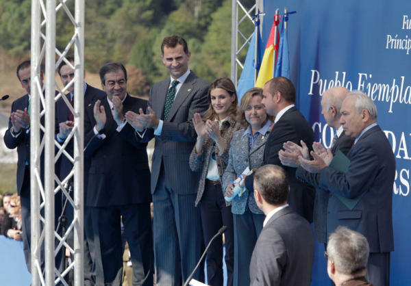 PREMIOS PRÍNCIPE DE ASTURIAS 2011 - Página 8 1319293653194_2